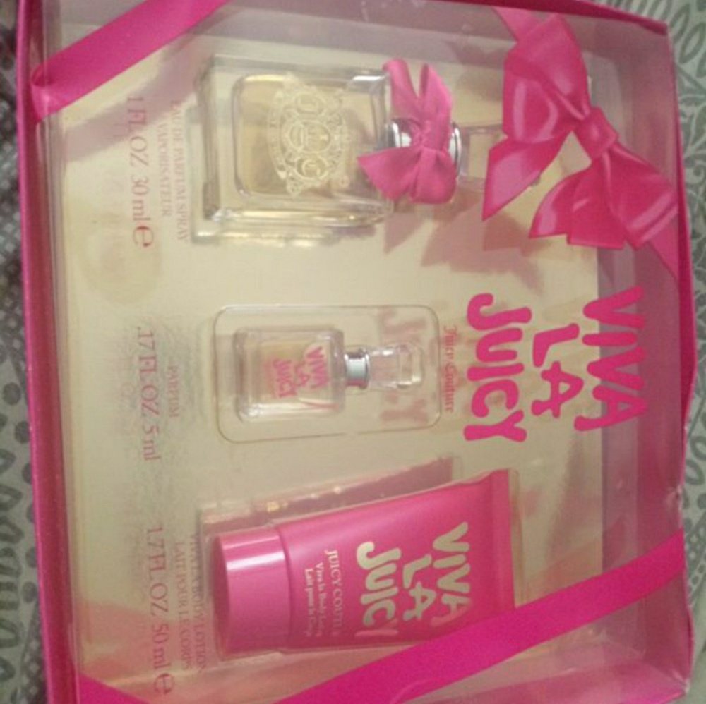 Juicy Couture Gift Set
